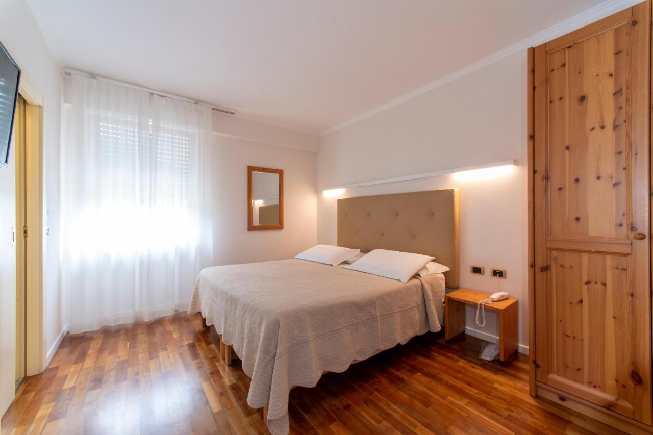 Hotel Lilla' Терлаго Экстерьер фото